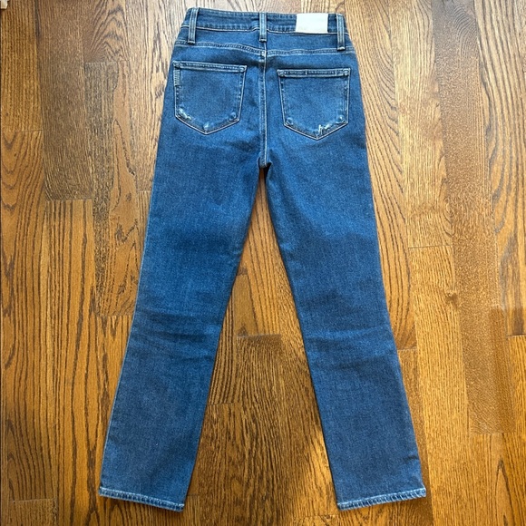 NWOT Paige Cindy Crop Jeans in Rock Show Distressed size 24 - Picture 10 of 11